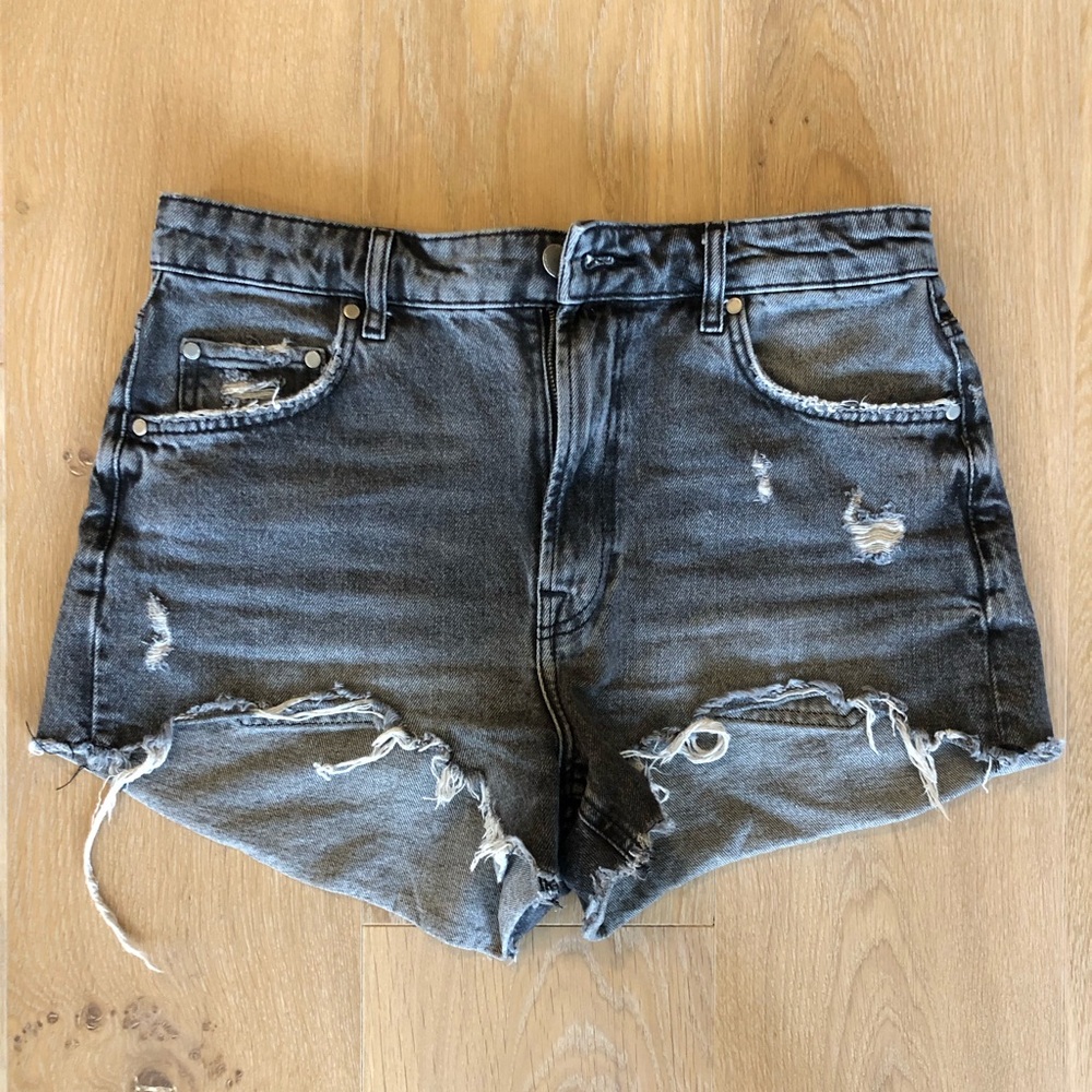 ZARA cut-off grey jean shorts size 8